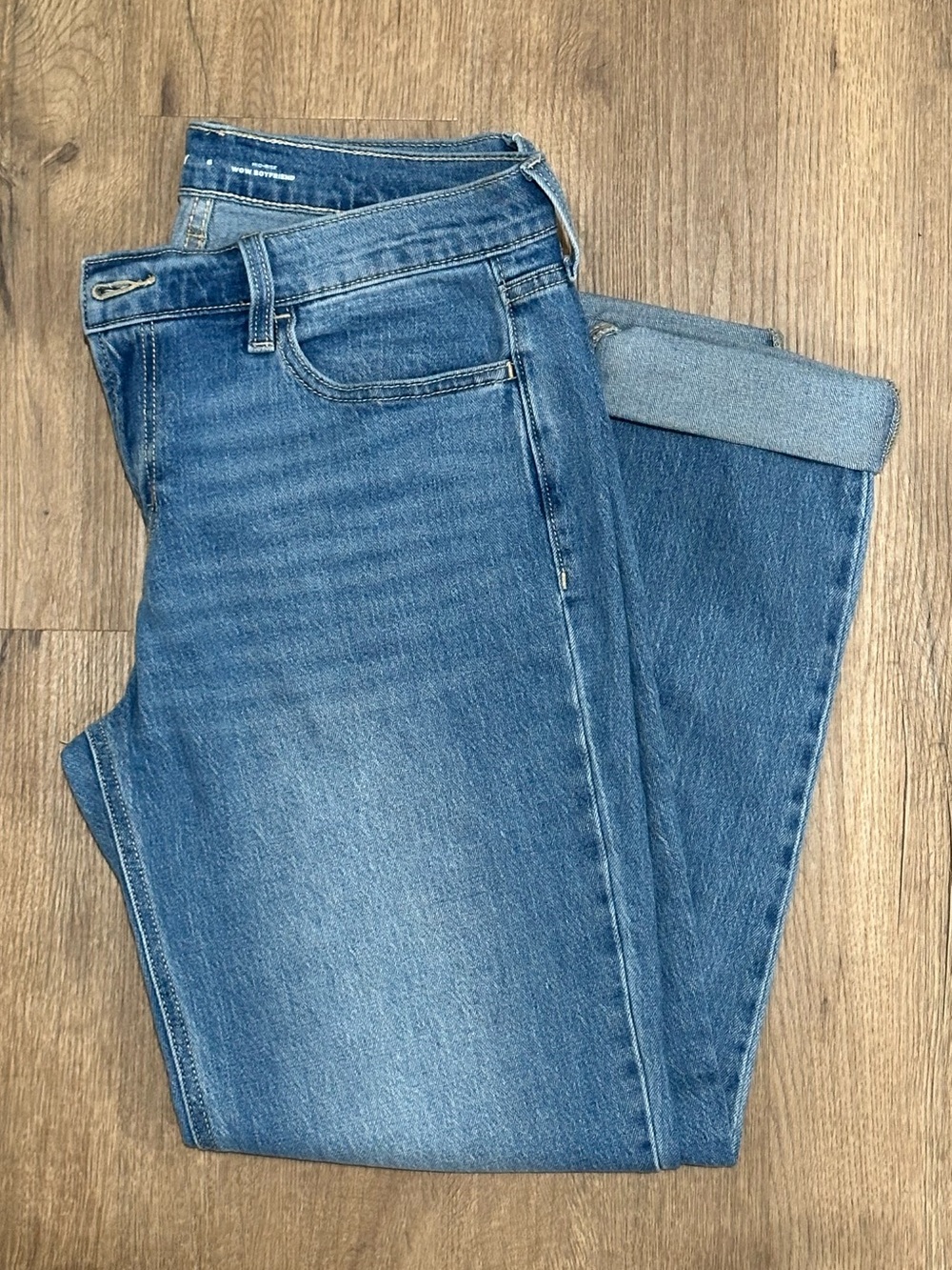 Old Navy Mid-Rise Wow Boyfriend Straight Women’s Jeans Size 6 Like New - Picture 7 of 15